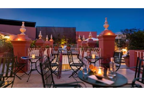 Las Casas de El Arenal Stedentrip