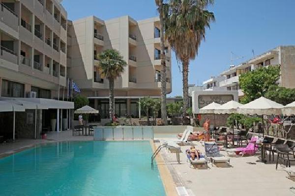 Saint Constantin Zonvakantie