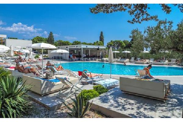 Pharos Hvar Bayhill Zonvakantie