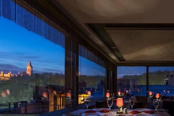 Yasmak Sultan Stedentrip