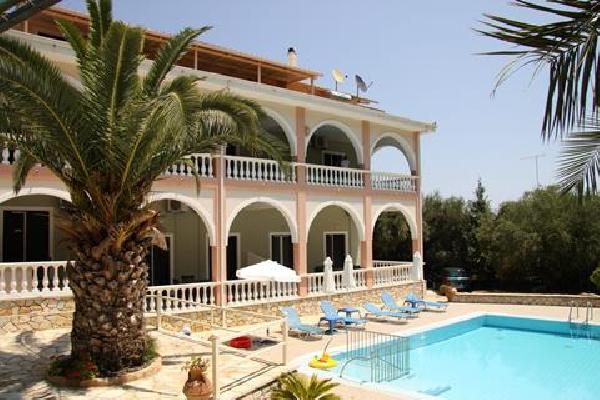 Rentaki Villas Zonvakantie