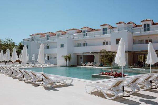 TIME TO SMILE Aphrodite Village Last minute