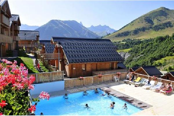 Les Chalets des Ecourts Autovakantie