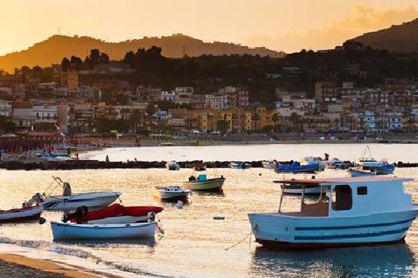 Tysandros Zonvakantie