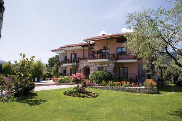 Nikoleta Luxury Villa Zonvakantie