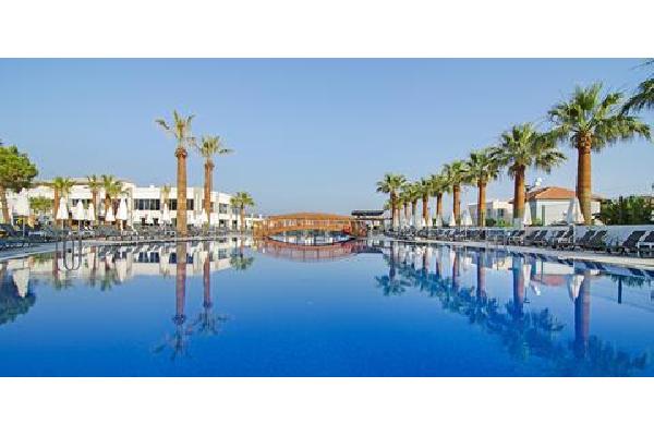 Palm Wings Beach Resort & Spa Zonvakantie