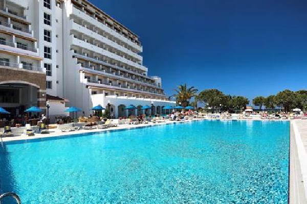 Batihan Beach Resort Zonvakantie