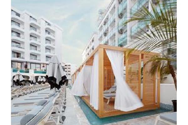 Lalila Blue Suites Zonvakantie