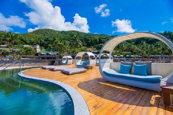 Coco de Mer & Black Parrot Suites Zonvakantie