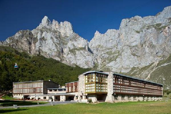 Parador de Fuente Dé Autovakantie