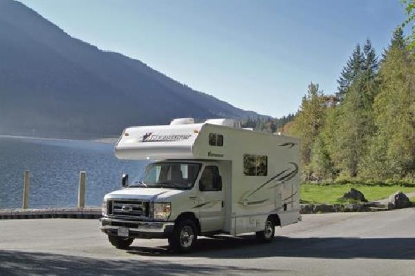 Fly & Camper Toronto Verre reizen