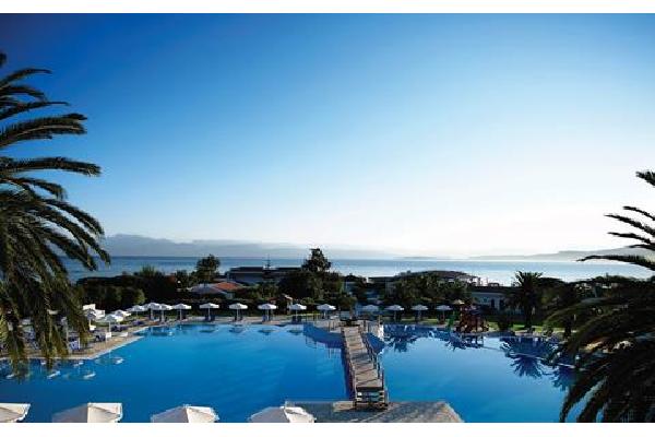 Roda Beach Resort Zonvakantie