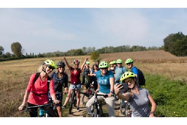 8 daagse standplaatsreis Family Adventure Toscane Autovakantie