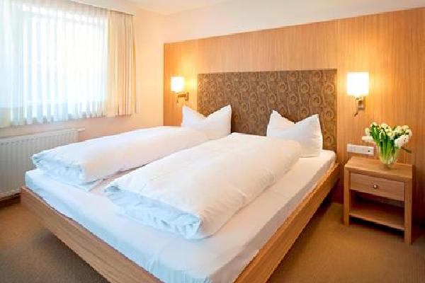 Neuhaus Autovakantie