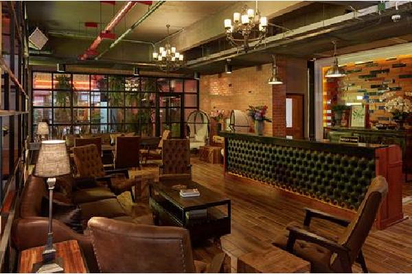 W22 by Burasari Verre reizen