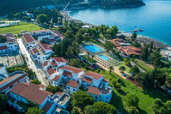 Aleksandar Zonvakantie