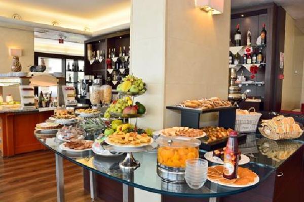 Apogia Sirio Mestre Stedentrip