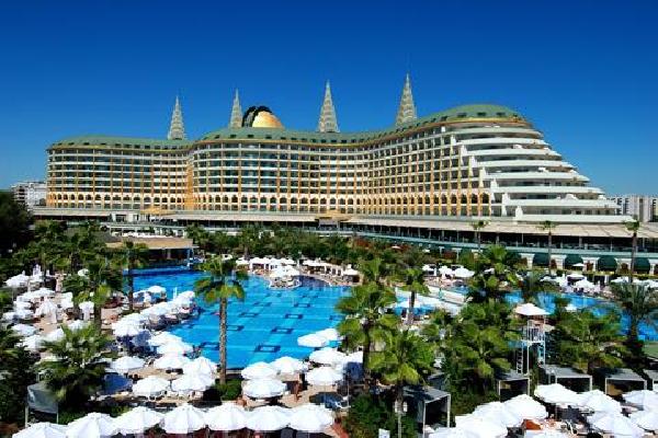 Delphin Imperial Zonvakantie