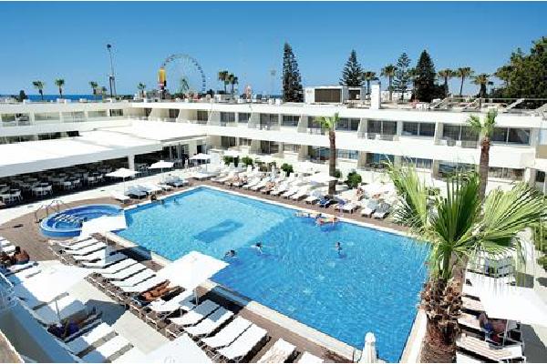 Melpo Antia Zonvakantie