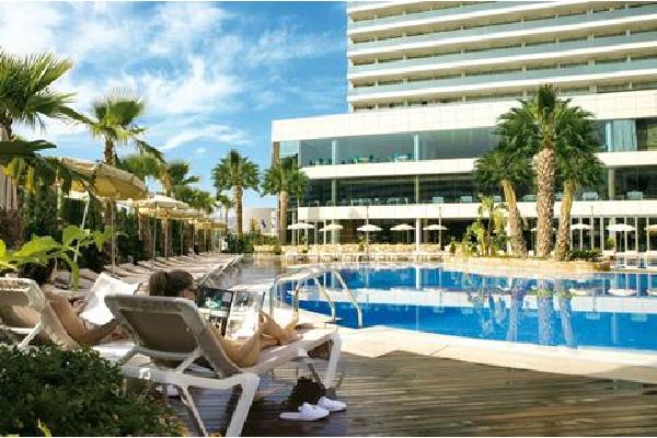 AR Diamante Beach Zonvakantie