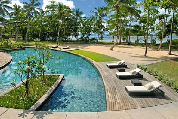 Constance Ephélia Zonvakantie