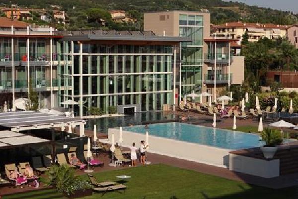Aqualux Suite & Terme Zonvakantie